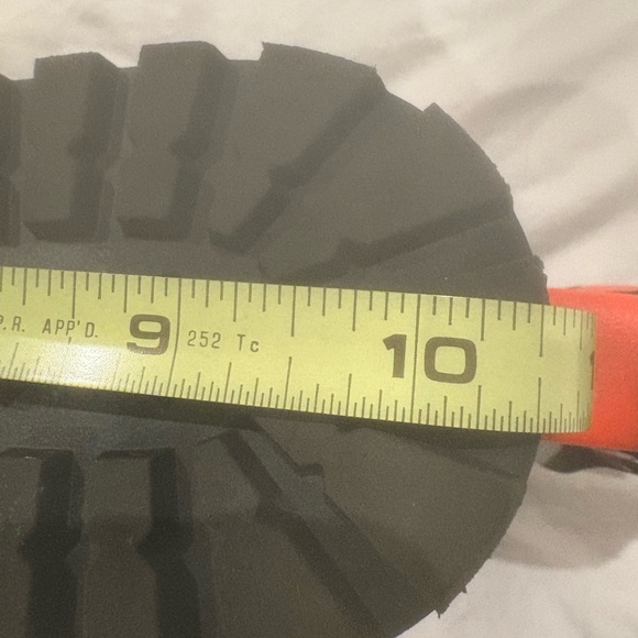 Like new worn once Calvin Klein Lace-Up Quilted Lug Sole Combat Booties Black  7 - Picture 11 of 11